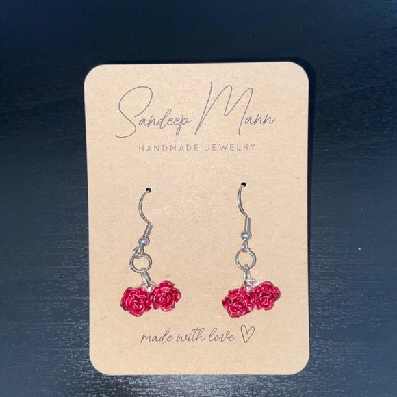 Red rose earrings - Picture 4 of 5